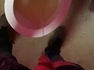 Pissing in my stepmom‘s private bathroom at office pink messy moani...