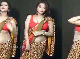 payudara-besar, hindu, bokong