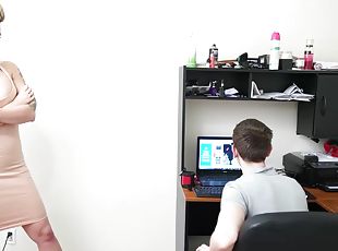 Gamer gets fucked by her white boyfriend.