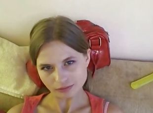 pecorina, russe, ragazze-giovani, pompini, hardcore, coppie, giovani18, naturali, dispettose, reggiseni