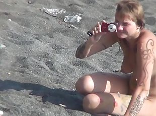 nudiste, en-plein-air, chatte-pussy, milf, cam, couple, plage, voyeur, naturel, rasé