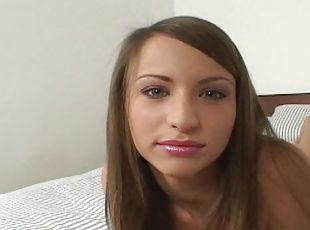 masturbare-masturbation, pasarica, adolescenta, jucarie, chilotei, tanar18, naturala, solo, rasa, bruneta