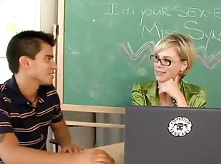 This hot teacher teaches not the math only, but the science of bang...