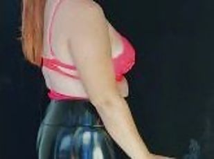 tettone, amatoriali, mammine-mature, giovanissime, video-casalinghi, donne-grasse-e-belle, grassottelle, inglese, bocce, latex