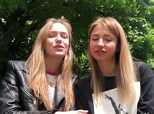 Sexy Couple Take Turns Heating Each Other Up - Blonde lesbians Hd i...