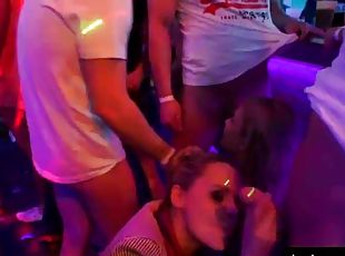 Pornstars dancing and fucking in the club