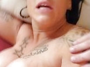 tetas-grandes, coño-pussy, amateur, babes, polla-enorme, hardcore, sucio, fetichista, fumando, tatuaje