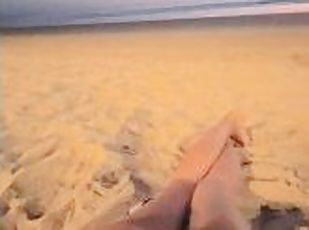 Romantic love sex at the beach - public blowjob - tuga - mais no On...