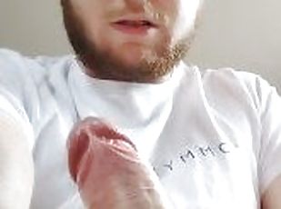 It's so hot, I'm spitting out of my mouth! Teen masturbating & cums...