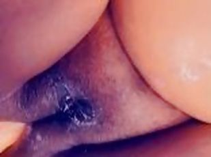 mastubasi, orgasme, vagina-pussy, amatir, dewasa, berkulit-hitam, mainan, wanita-gemuk-yang-cantik, seorang-diri