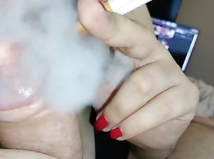 amateur, mamada, madurita-caliente, casero, pareja, pelirroja, fetichista, fumando, polla, chupando