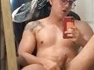 masturbation, amateur, ejaculation-sur-le-corps, gay, branlette, secousses, solo, lait, réalité