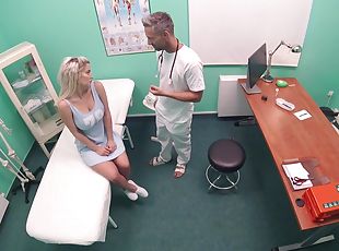 Horny doctor decides to fuck his patient Sienna Day on the table