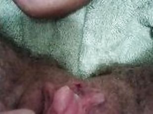 masturbation, orgasme, pisser, amateur, ejaculation-interne, pieds, fétiche, solo