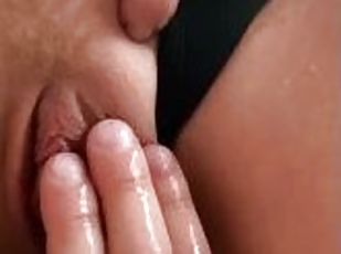 hårig, masturbation, publik, fitta-pussy, milf, fingerknull, pov, fetisch, jacuzzi, brunett