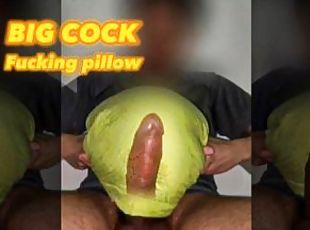 Arriving horny from college, and I fuck a pillow to calm the desire...