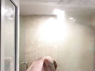 banhos, tiro-ao-alvo, pénis-grande, gay, punheta, casting, webcam, chuveiro, sozinho, pénis