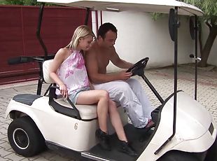 Blonde Gets pounded Hardcore In A Close Up Shoot Outdoor