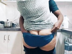 Romantic Indian Couple - Wife's Ass Spanked, fingered and Boobs Squ...