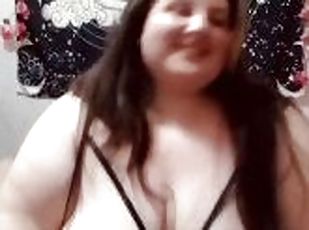 SSBBW jiggles