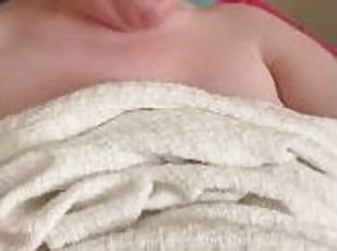 poilue, chatte-pussy, amateur, mature, doigtage, bite, dure, petits-seins