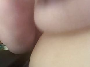 Do you want to cumm on my titties.