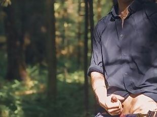 Handsome man Noel Dero decided to masturbate in the woods because he really wanted to fuck