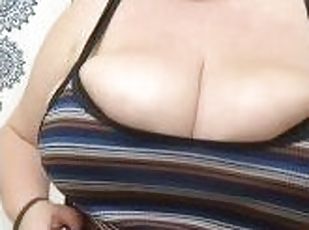 Your favorite milf goddess next door flashes you with huge tits spi...