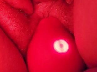 clitoris, paroasa, orgasm, pasarica, jucarie, pov, experimentat, sugand