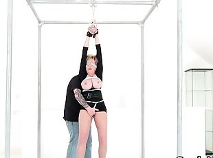 cur, tate-mari, inseland, matura, milf, jucarie, bdsm, blonda, britanic, bondage