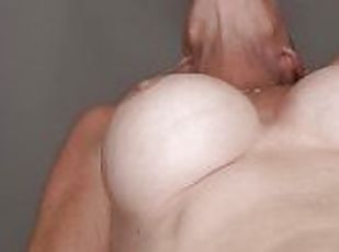 gros-nichons, extrême, fellation, milf, fellation-profonde, point-de-vue, ejaculation, blonde, seins, fétiche