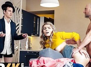 HUNT4K. Sexy blonde has an anal act not with her magician boyfriend
