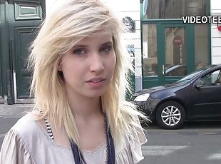 vieux, ados, casting, couple, point-de-vue, première-fois, blonde, 18ans, plus-agée