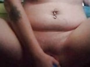 gros-nichons, masturbation, orgasme, amateur, jouet, gode, fétiche, solo, petits-seins