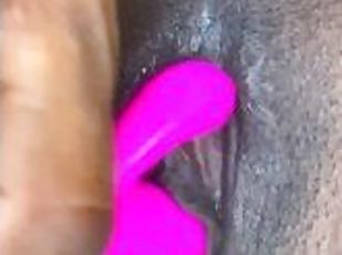 ?Girlfriend sends u this vid.All creamy&wet????Her pussy needs gud ...