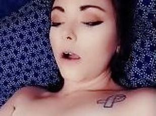 cur, tate-mari, grasa, orgasm, pasarica, amatori, milf, bbw, cu-degetelul, solo