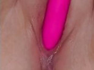 culo, masturbación, orgasmo, coño-pussy, squirting, amateur, madurita-caliente, juguete, regordeta, corrida