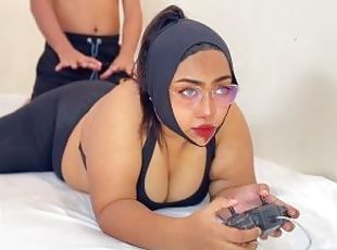 I fucked my Cute Egypt Hot stepsister Huge Ass while she was playin...