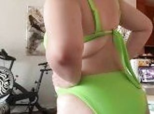 cur, masturbare-masturbation, batran, anal, bunaciuni, muie, slobozita, bbw, picioare, simpatica