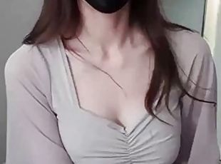 Good-looking Korean female anchor masturbates Korean+BJ live broadc...